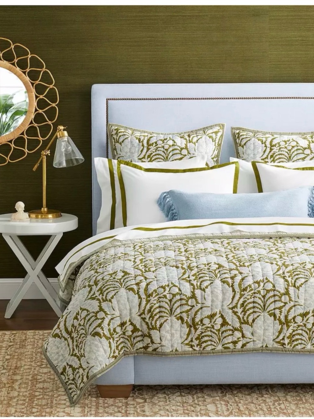 Serena & Lily Artichoke Quilt Green White Reversible – Never Used - Picture 2 of 4